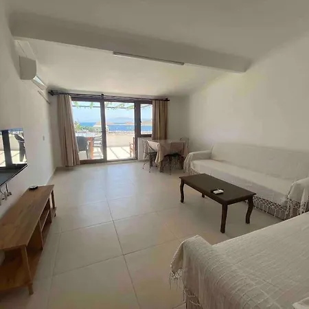 아파트 Datca Yat Limani Panaromik Muhtesem Terasli Tatil *